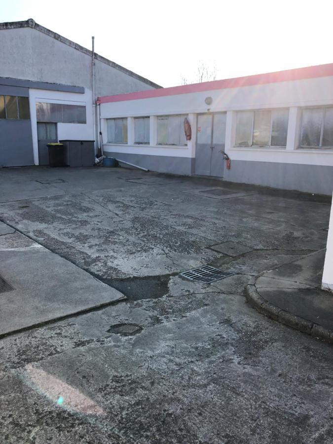 Gite De La Nievre - Centre Ville-2E Etage Flixecourt エクステリア 写真