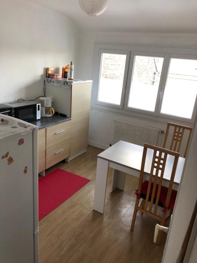 Gite De La Nievre - Centre Ville-2E Etage Flixecourt エクステリア 写真